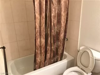 Photo #3: 2266445 Listing