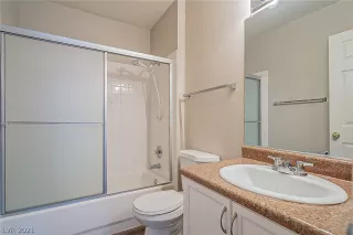 Photo #3: 2266462 Listing 