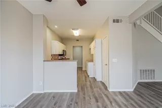 Photo #5: 2266462 Listing 