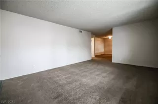 Photo #3: 2266464 Listing 