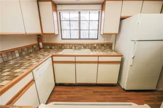 Photo #5: 2266464 Listing 