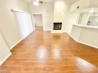 Photo #2: 2266478 Listing 