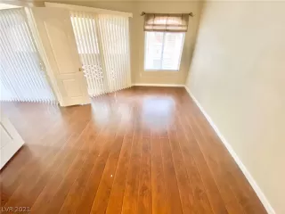 Photo #3: 2266478 Listing 