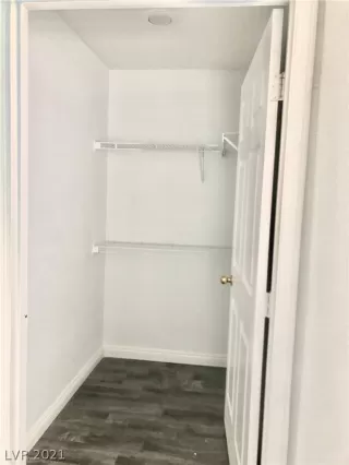 Photo #3: 2266498 Listing 