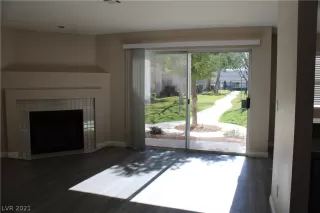 Photo #5: 2266524 Listing 