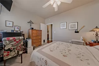 Photo #4: 2266536 Listing 
