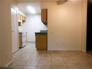 Photo #4: 2266551 Listing 