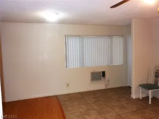 Photo #5: 2266551 Listing 