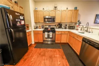 Photo #4: 2266599 Listing 