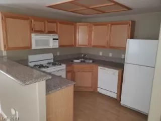 Photo #2: 2266608 Listing 