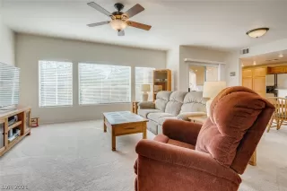 Photo #4: 2266613 Listing 