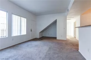 Photo #3: 2266625 Listing