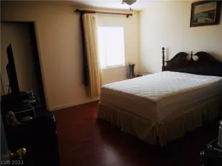 Photo #2: 2266661 Listing 