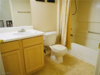 Photo #3: 2266661 Listing 