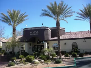 Photo #4: 2266661 Listing 