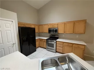 Photo #3: 2267688 Listing 