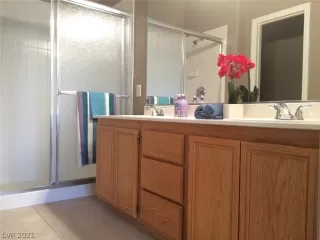 Photo #5: 2267688 Listing 