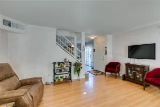 Photo #4: 2267703 Listing 