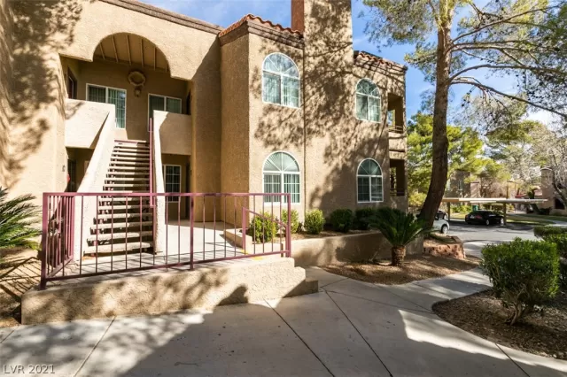 MLS: 2267712 Condo For Sale