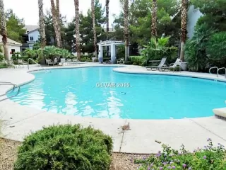 Photo #1: 2267725 Listing