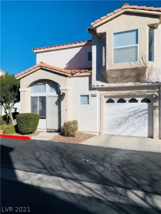 Photo #1: 2267752 Listing 