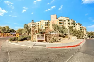 Photo #2: 2267789 Listing