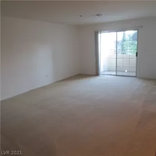 Photo #2: 2267823 Listing