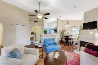 Photo #1: 2267846 Listing