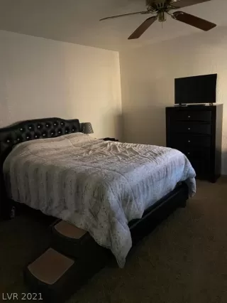 Photo #6: 2267856 Listing