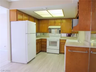 Photo #2: 2267881 Listing 