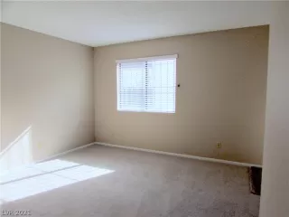 Photo #6: 2267881 Listing 