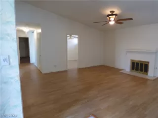 Photo #3: 2267886 Listing 