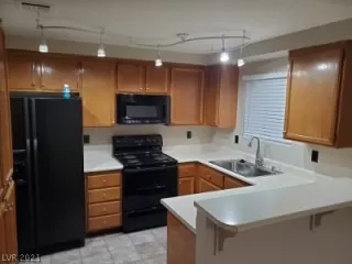 Photo #1: 2267906 Listing