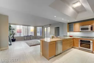 Photo #2: 2267929 Listing 