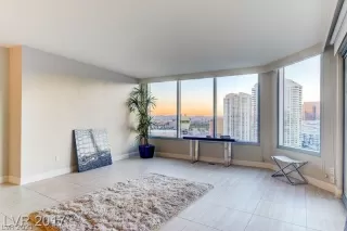 Photo #4: 2267929 Listing 