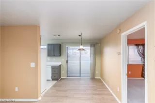 Photo #2: 2267939 Listing 