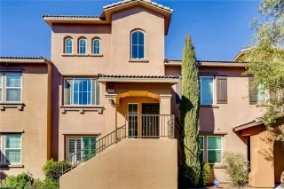 Photo #1: 2267940 Listing 