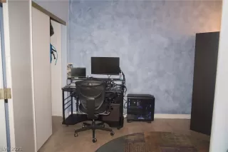 Photo #2: 2267943 Listing