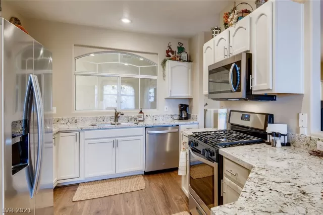 MLS: 2267958 Condo For Sale