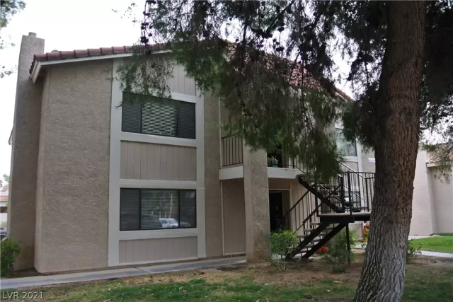 MLS: 2267991 Condo For Sale