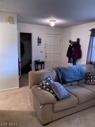 Photo #3: 2267991 Listing 