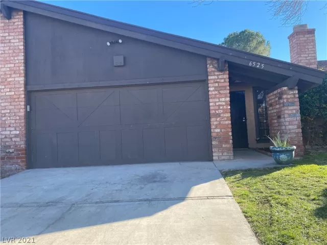 MLS: 2268070 Condo For Sale