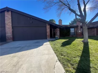 Photo #1: 2268070 Listing 