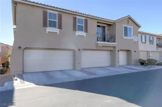 Photo #1: 2268075 Listing 