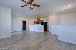 Photo #5: 2268075 Listing 