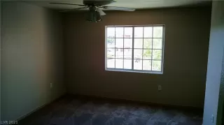 Photo #3: 2268125 Listing