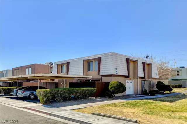 MLS: 2268128 Condo For Sale