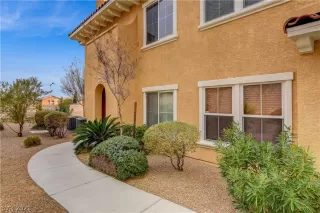 Photo #1: 2268137 Listing 