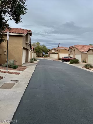 Photo #2: 2268152 Listing 