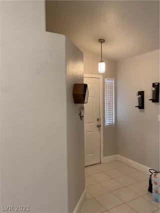 Photo #5: 2268152 Listing 